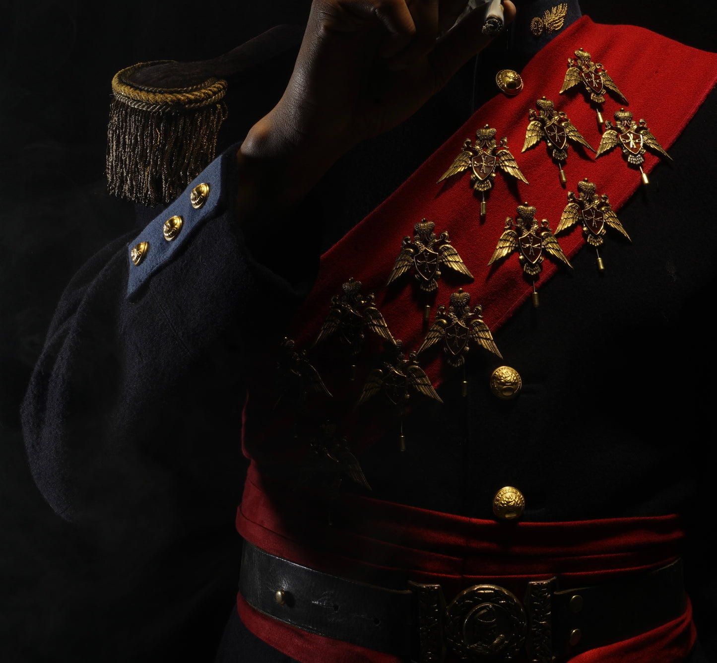 AOYOS IMPERIAL BROOCH